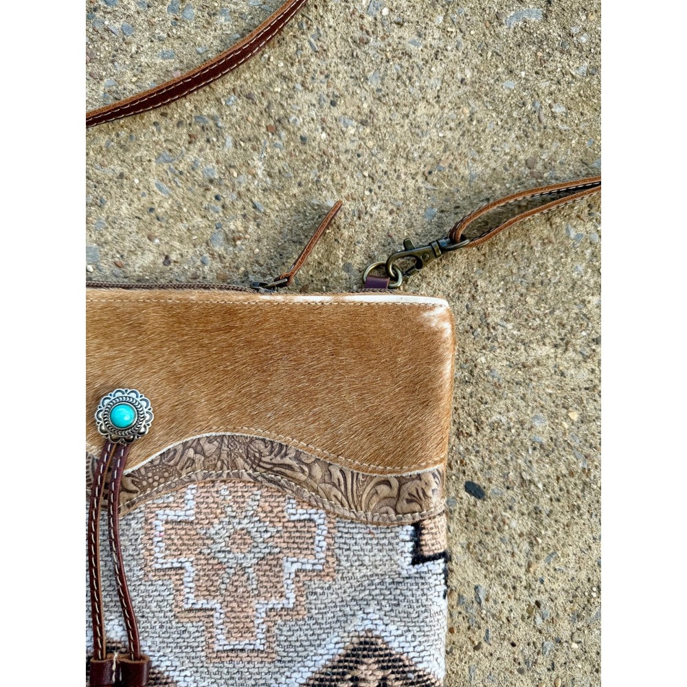 Myra Bag Western Kilim Canvas Hair On Hide Crossbody Bag with Tooled Leather - Picture 2 of 6
